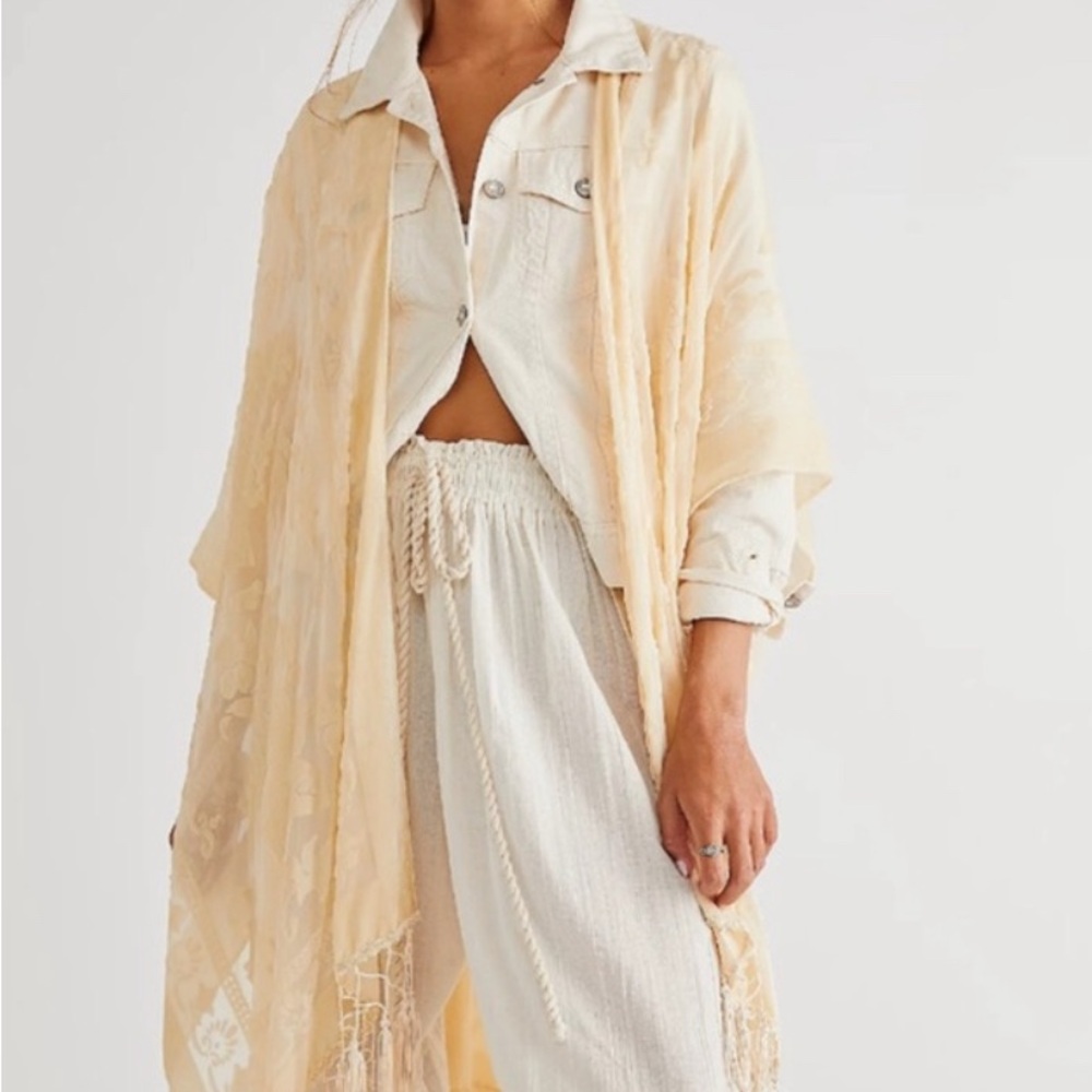 NWOT Free People Velvet Nightbird Burnout Kimono Color Champagne Size Os
